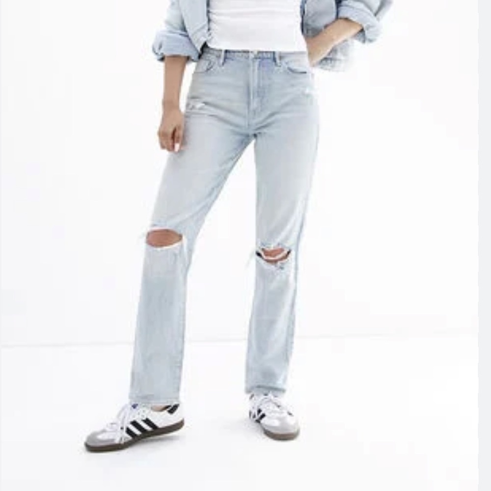 NEW!! PacSun buttonfly light wash distressed dad jeans size 23 - Picture 2 of 8